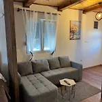 Airport Jelena Apartamento Podgorica