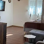 Apartamento Airport Jelena *